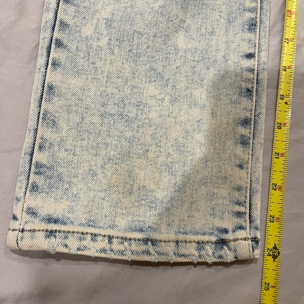 Kendall + Kylie women’s Jeans Size 9/29 Blue Distressed High Rise new with tags - Picture 5 of 9